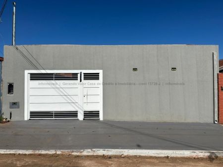 Casa-Térrea em Coophavila II