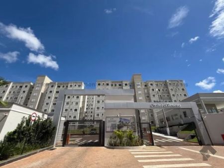 Apartamento em Jardim Seminário