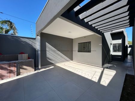 Casa-Térrea em Nova Campo Grande