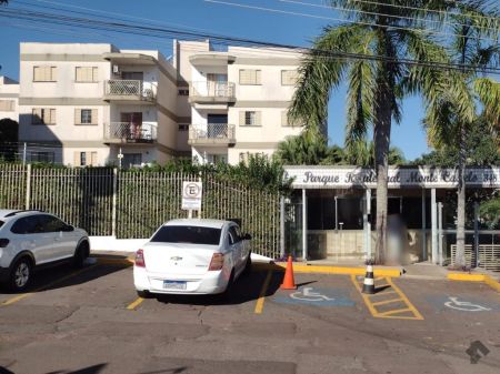 Apartamento em Monte Castelo