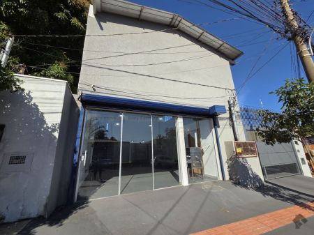 Imóvel Comercial em Monte Castelo