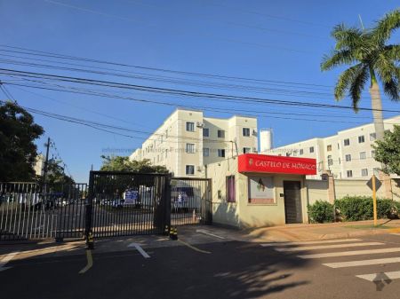 Apartamento em Pioneiros
