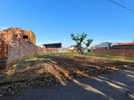 Terreno em Jardim Itamaracá