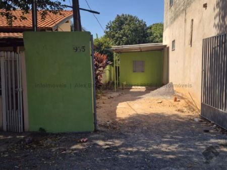 Casa-Térrea em Vila Donária