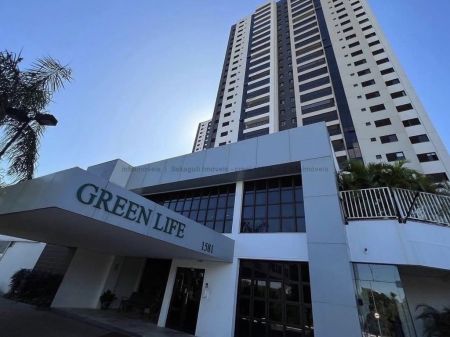 Apartamento em Carandá Bosque I