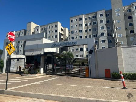 Apartamento em Jardim Seminário