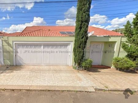 Casa-Térrea em Jardim Autonomista