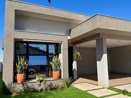 Casa-Térrea-Condomínio em Condomínio Resort Porto Royale