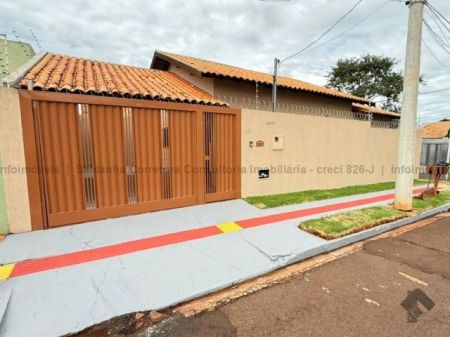 Casa-Térrea em Loteamento Água Limpa Park