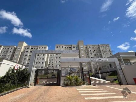 Apartamento em Jardim Seminário