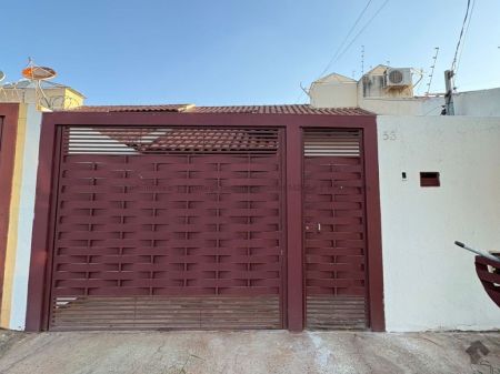 Casa-Térrea em Nova Campo Grande