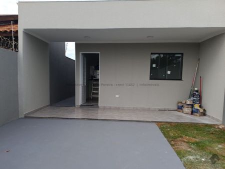 Casa-Térrea em Jardim Noroeste