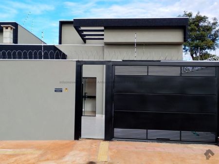 Casa-Térrea em Rita Vieira