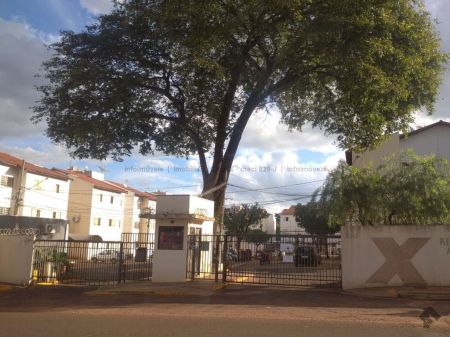 Apartamento em Jardim Monte Alegre