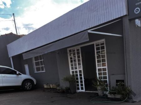 Casa Comercial em Coophafé