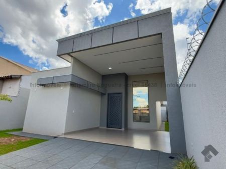 Casa-Térrea em Universitário