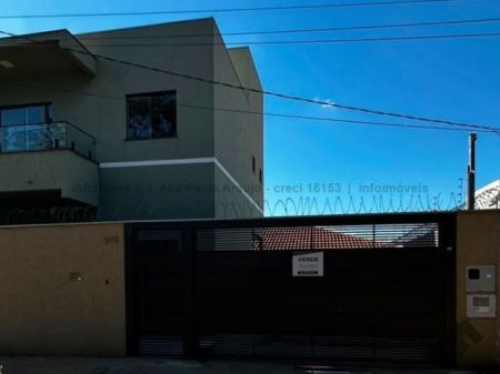 Sobrado em Jardim São Lourenço