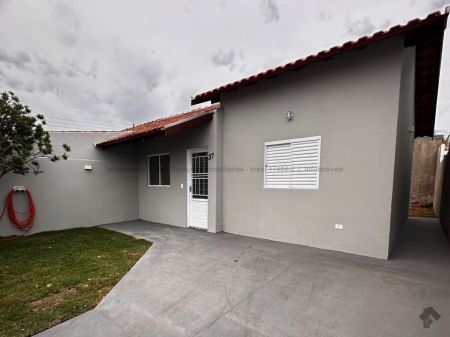Casa-Térrea em Jardim Tijuca II