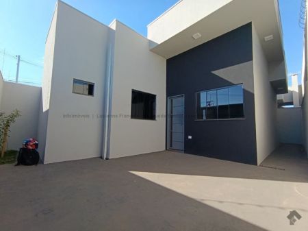 Casa-Térrea em Vila Nasser
