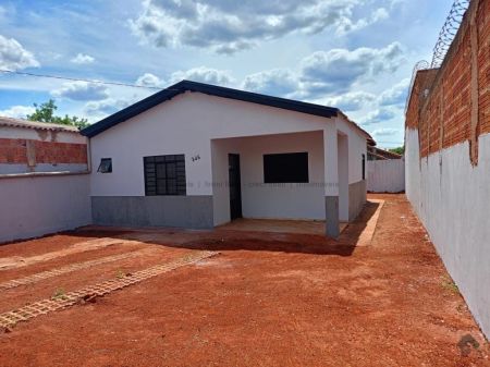 Casa-Térrea em Jardim Carioca