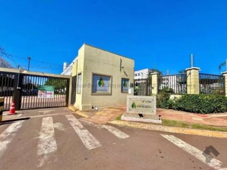 Apartamento em Pioneiros