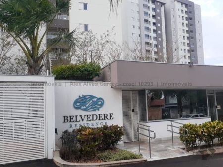 Apartamento em Jardim Seminário