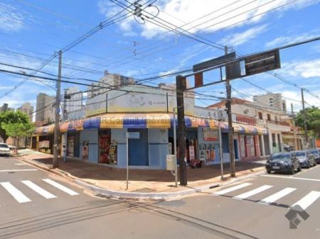 Sala / Salão / Loja em Centro