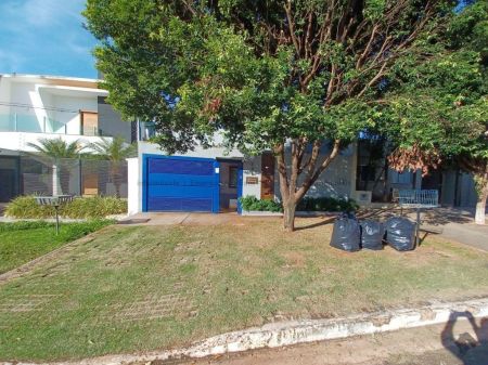 Casa-Térrea em Rita Vieira