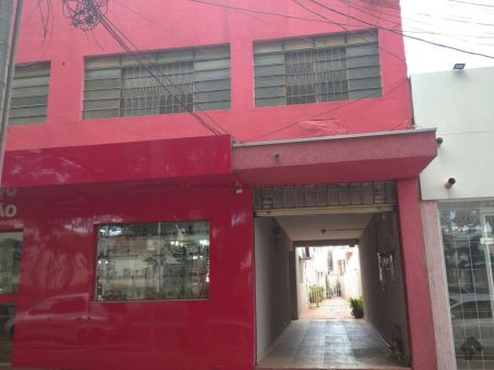 Sala / Salão / Loja em Centro