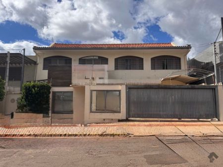 Sobrado em Jardim dos Estados