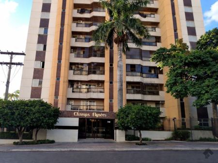 Apartamento em Jardim dos Estados