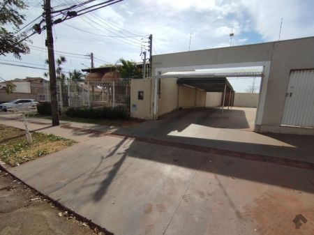 Casa Comercial em Jardim São Bento