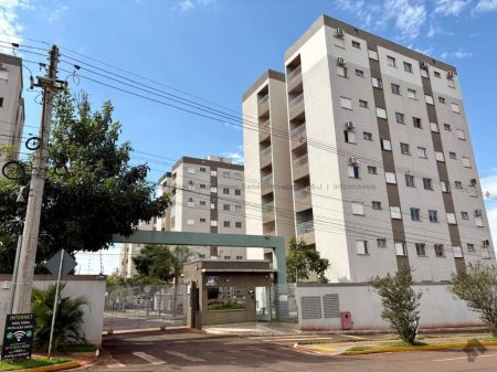 Apartamento em Jardim Seminário