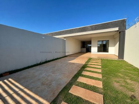 Casa-Térrea em Bela Laguna