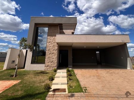 Casa-Térrea-Condomínio em Green Park Residence
