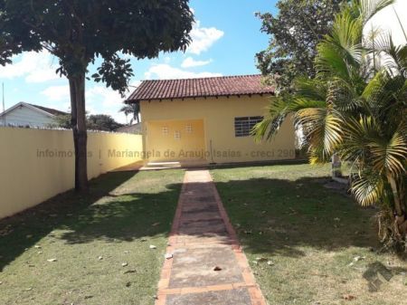 Casa-Térrea em Vila Almeida
