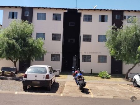 Apartamento em Centenário
