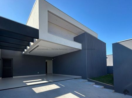 Casa-Térrea em Rita Vieira