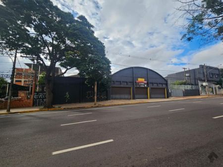 Galpão / Depósito em Centro