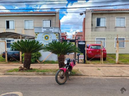 Apartamento em Parque Novo Século