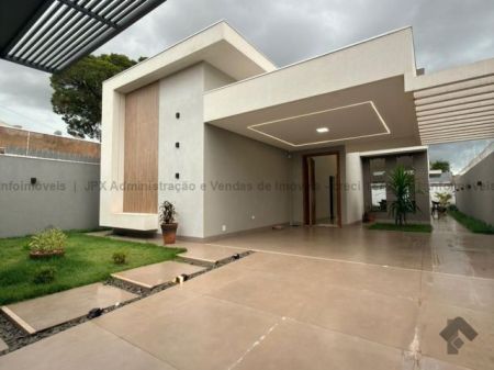 Casa-Térrea em Rita Vieira