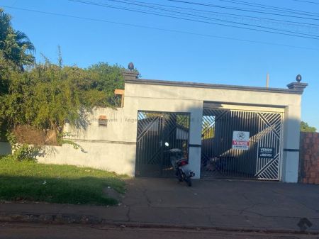 Casa-Térrea em Vila Hilda
