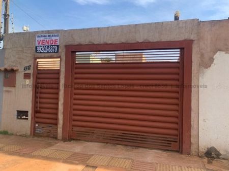Casa-Térrea em Nova Campo Grande