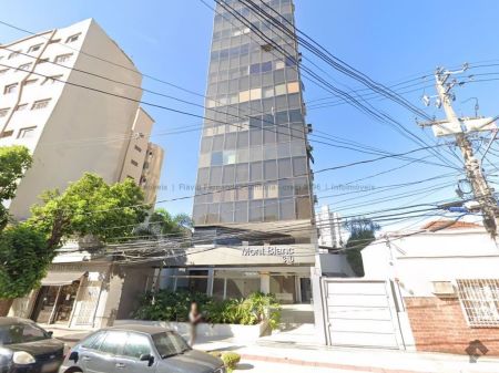 Sala / Salão / Loja em Centro