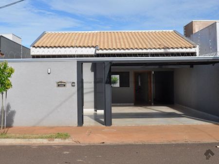 Casa-Térrea em Residencial Figueiras do Parque