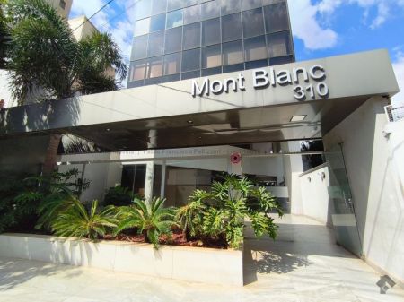 Sala / Salão / Loja em Centro