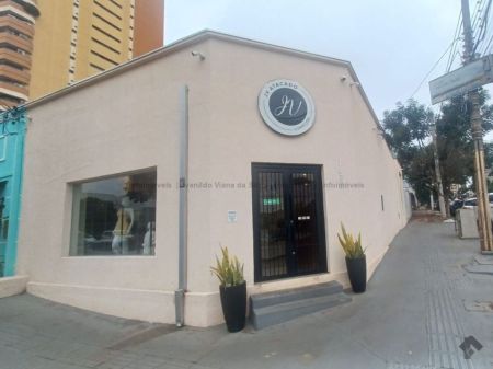 Sala / Salão / Loja em Centro
