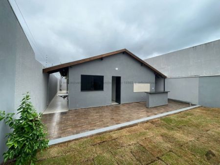Casa-Térrea em Residencial Búzios