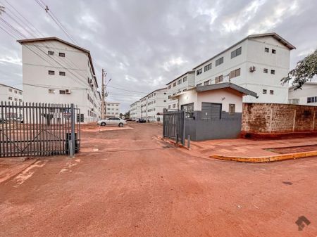 Apartamento em Centenário