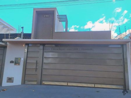 Casa-Térrea em Jardim Auxiliadora